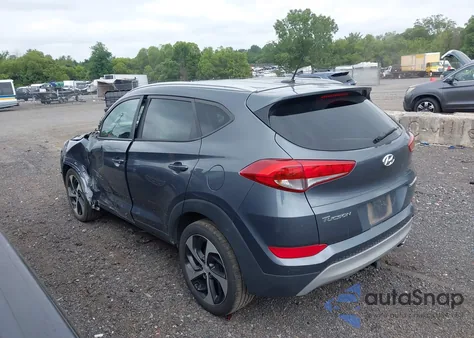 2017 Hyundai Tucson Limited/Sport And Eco/Se z USA, uszkodzony, nr VIN KM8J33A20HU526223